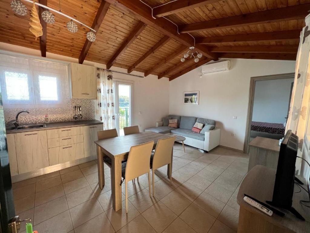 Sunshine Sea View Apartment Kalami  Exterior photo