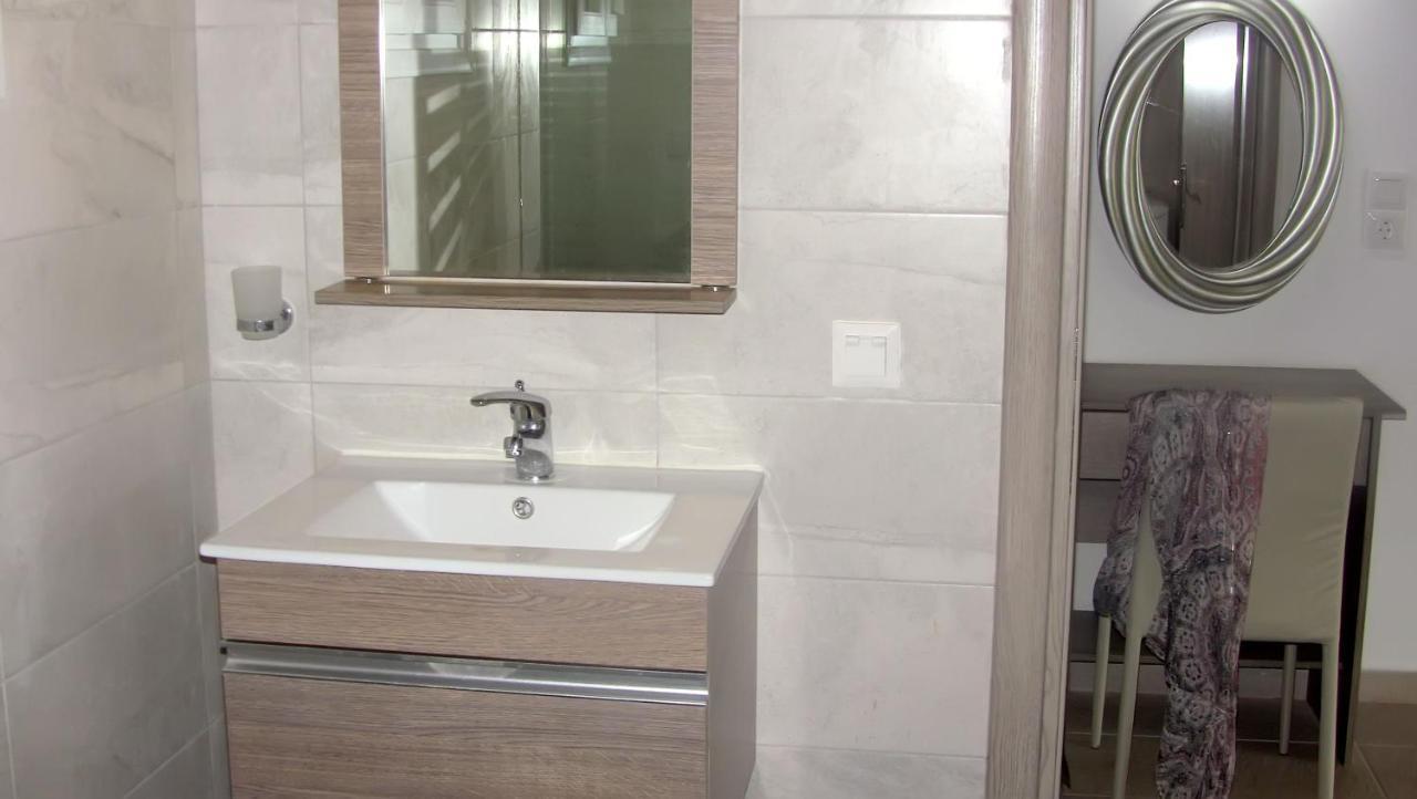 Sunshine Sea View Apartment Kalami  Exterior photo
